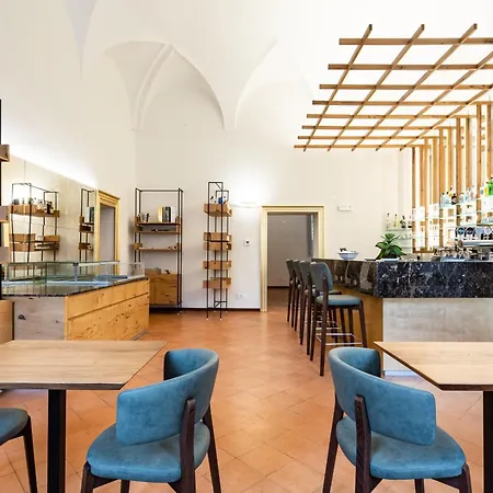 Bonacolsi Collection, Mantegnahotels