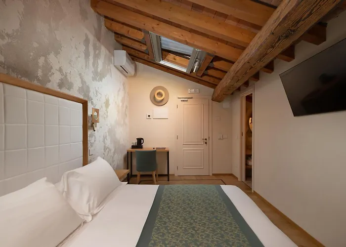 Maison d'hôtes Bonacolsi Collection, Mantegnahotels 4*